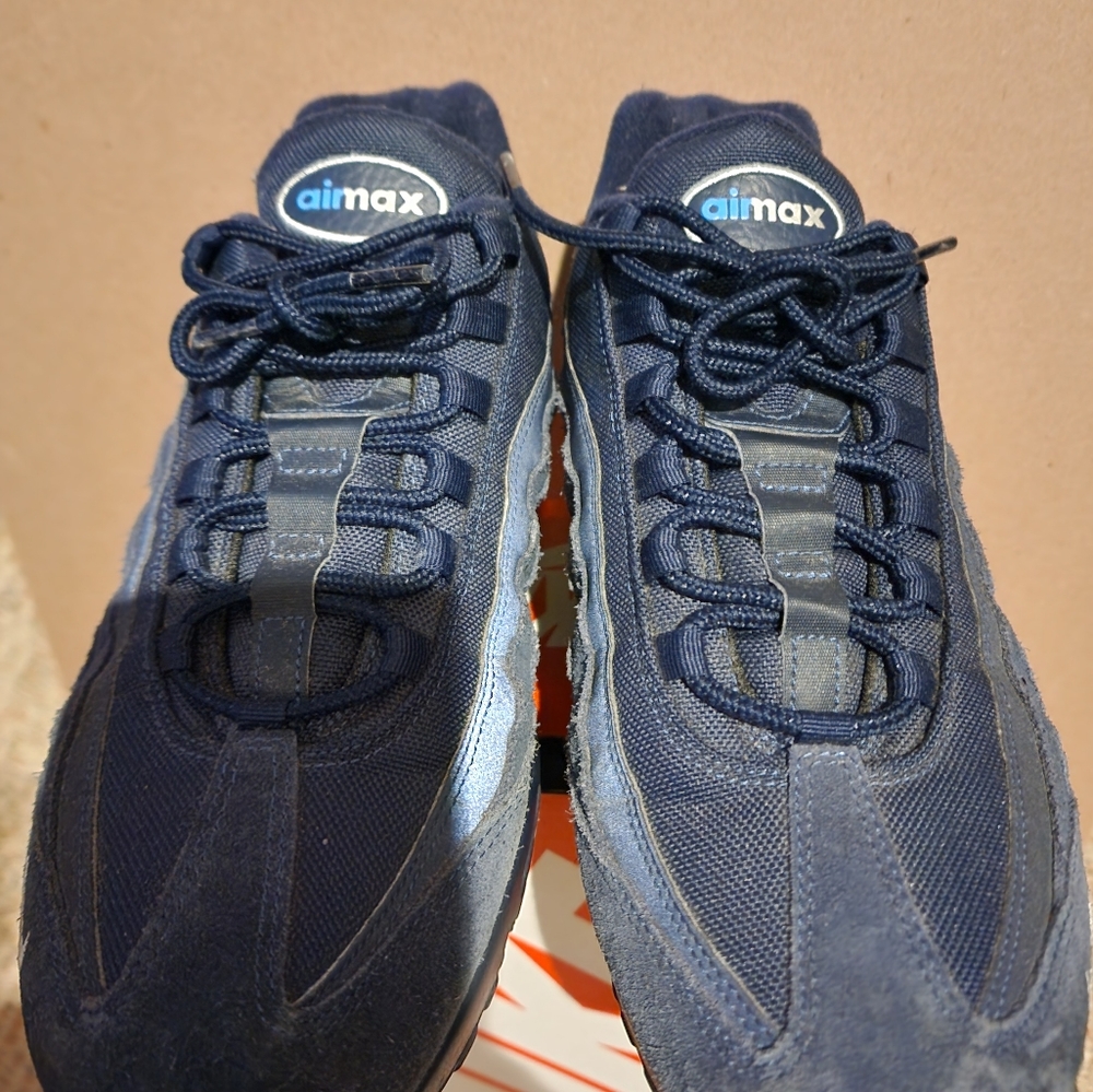 Nike Air Max 95 Shoes